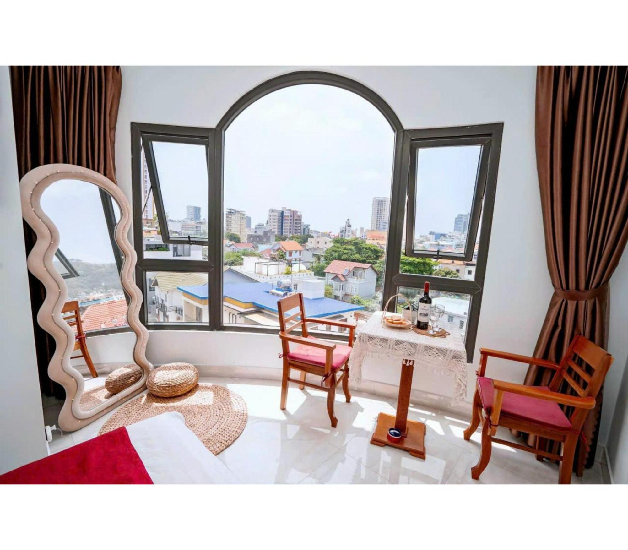Oyo 1216 Ha Hotel Vung Tau Exterior photo